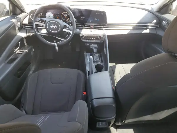 KMHLM4DG0RU828955 2024 HYUNDAI ELANTRA - Image 8