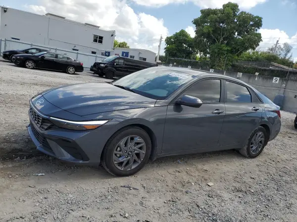KMHLM4DG0RU829832 2024 HYUNDAI ELANTRA - Image 1