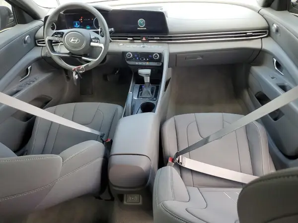 KMHLM4DG0RU829832 2024 HYUNDAI ELANTRA - Image 8