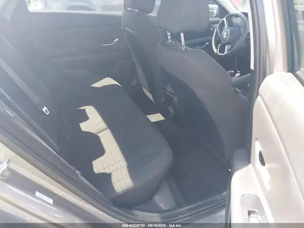 KMHLM4DG0RU832858 2024 HYUNDAI ELANTRA - Image 8