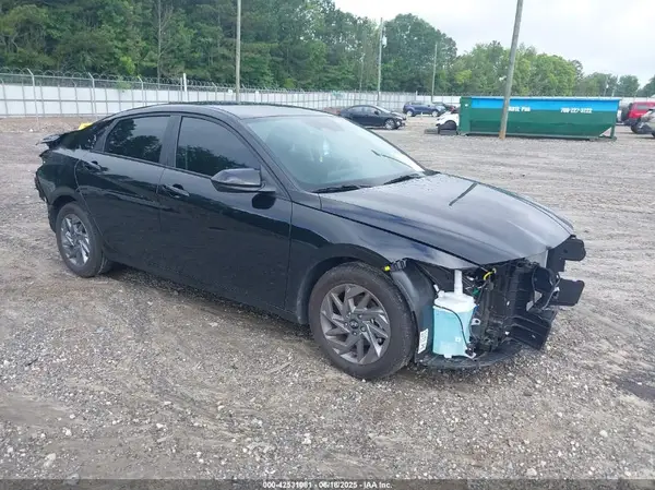 KMHLM4DG0RU833010 2024 HYUNDAI ELANTRA - Image 1