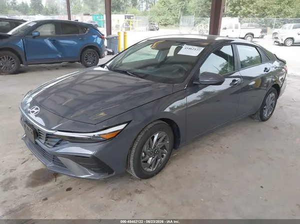 KMHLM4DG0RU834870 2024 HYUNDAI ELANTRA - Image 2