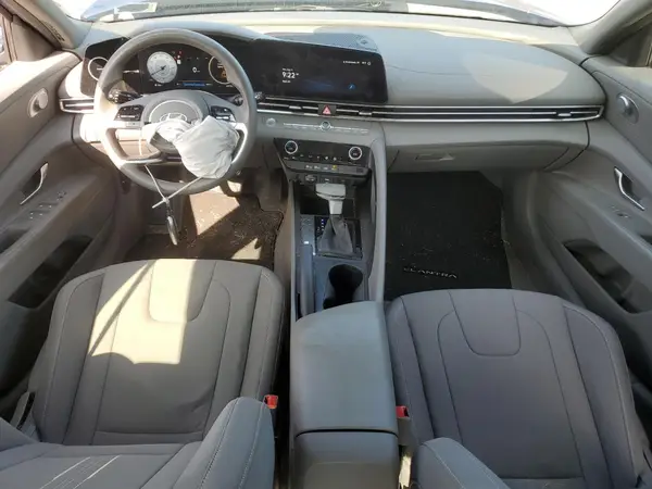 KMHLM4DG0RU847568 2024 HYUNDAI ELANTRA - Image 8