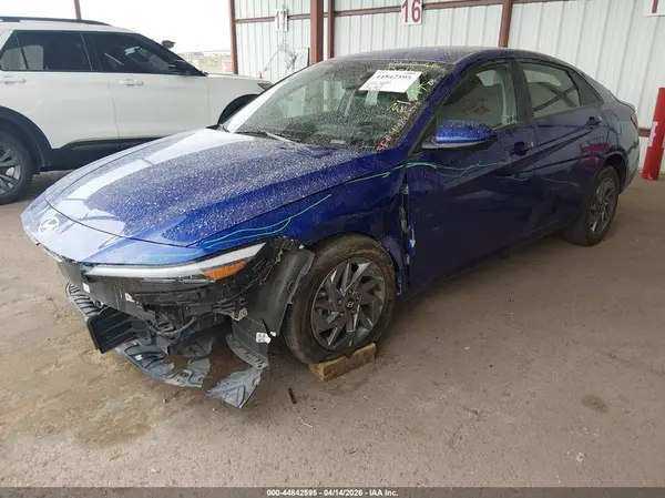 KMHLM4DG0RU851023 2024 HYUNDAI ELANTRA - Image 2