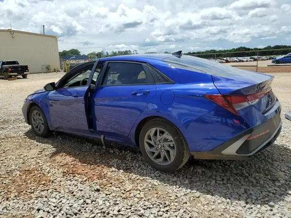 KMHLM4DG0RU851085 2024 HYUNDAI ELANTRA - Image 2