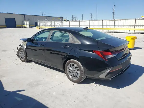 KMHLM4DG0RU852317 2024 HYUNDAI ELANTRA - Image 2