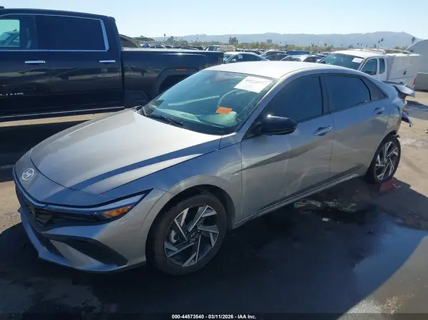 KMHLM4DG0SU016349 2025 HYUNDAI ELANTRA - Image 2
