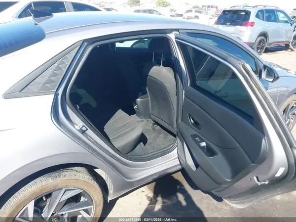 KMHLM4DG0SU016349 2025 HYUNDAI ELANTRA - Image 8