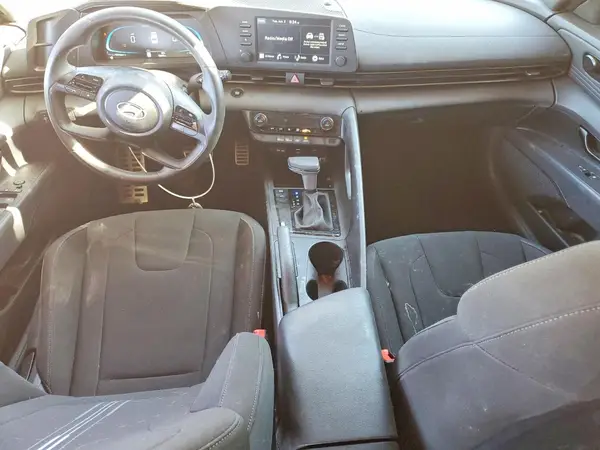 KMHLM4DG0SU018375 2025 HYUNDAI ELANTRA - Image 8