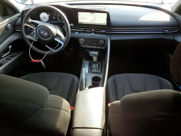 KMHLM4DG0SU037542 2025 HYUNDAI ELANTRA - Image 8
