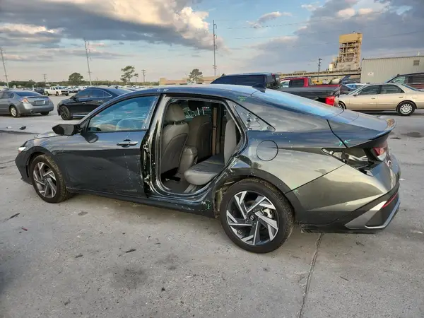 KMHLM4DG0SU044703 2025 HYUNDAI ELANTRA - Image 2