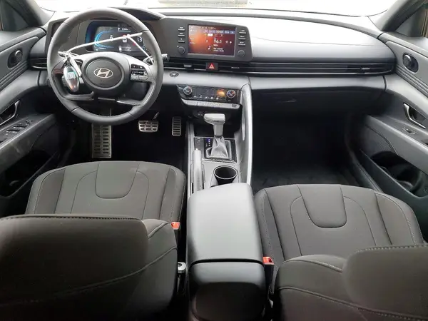 KMHLM4DG0SU044815 2025 HYUNDAI ELANTRA - Image 8