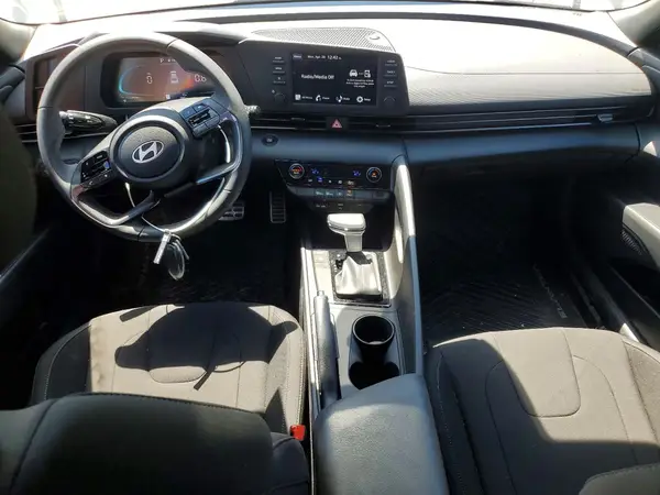 KMHLM4DG0SU050002 2025 HYUNDAI ELANTRA - Image 8