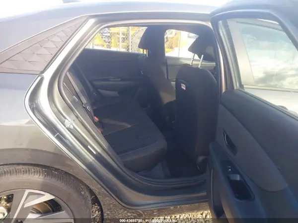 KMHLM4DG0SU069441 2025 HYUNDAI ELANTRA - Image 8