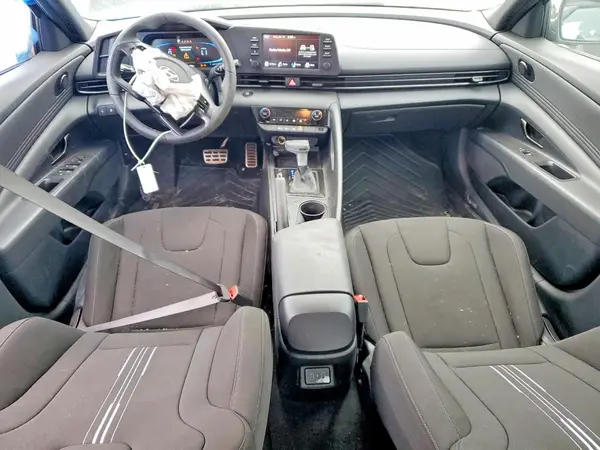 KMHLM4DG0SU072677 2025 HYUNDAI ELANTRA - Image 8