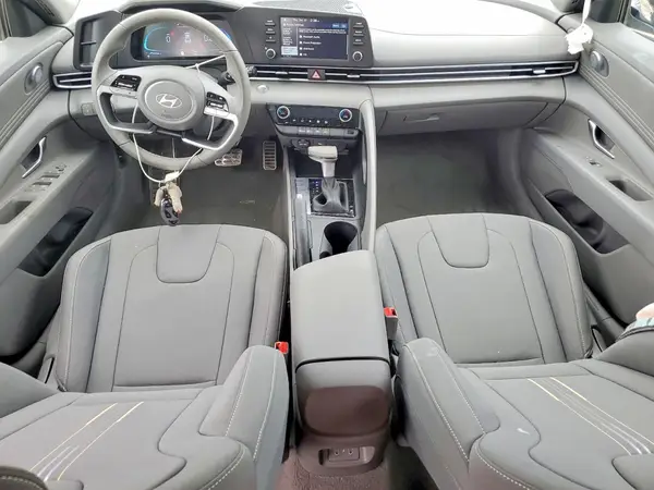 KMHLM4DG0SU073070 2025 HYUNDAI ELANTRA - Image 8