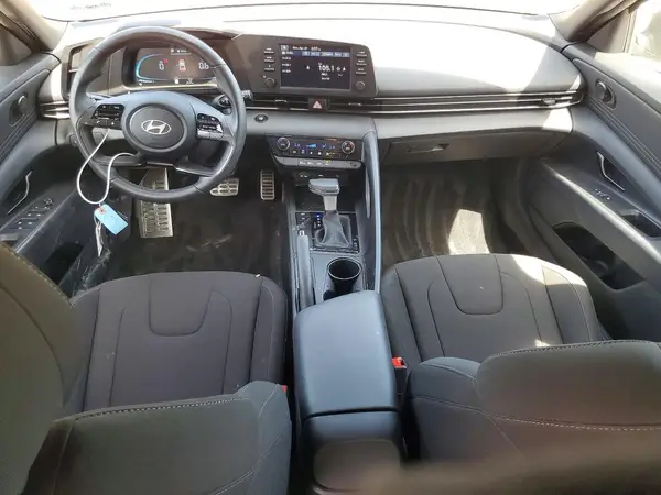 KMHLM4DG0SU073148 2025 HYUNDAI ELANTRA - Image 8