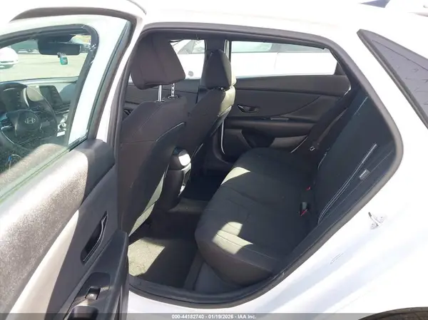 KMHLM4DG0SU084957 2025 HYUNDAI ELANTRA - Image 8