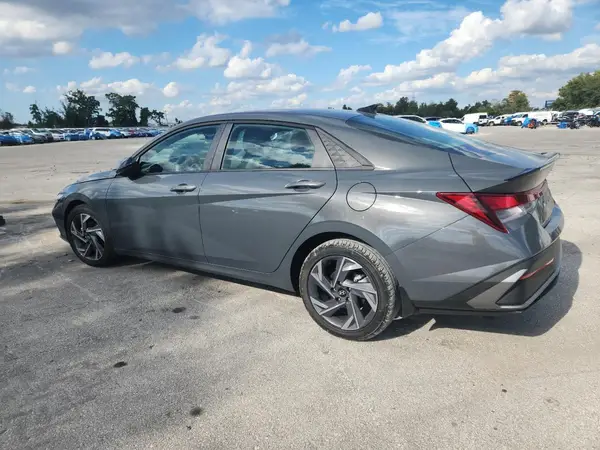KMHLM4DG0SU092766 2025 HYUNDAI ELANTRA - Image 2
