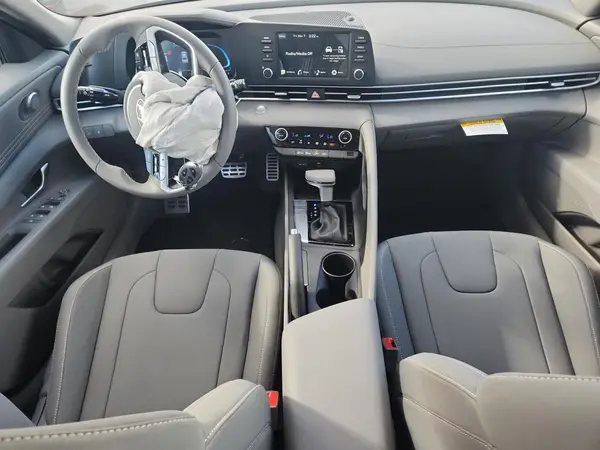 KMHLM4DG0SU092766 2025 HYUNDAI ELANTRA - Image 8