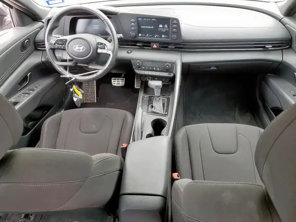 KMHLM4DG0SU865056 2025 HYUNDAI ELANTRA - Image 8