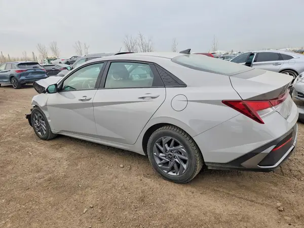 KMHLM4DG0SU866529 2025 HYUNDAI ELANTRA - Image 2