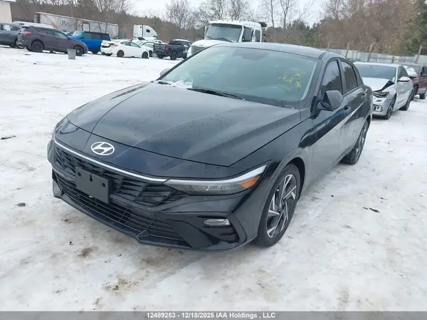 KMHLM4DG0SU869575 2025 HYUNDAI ELANTRA - Image 2