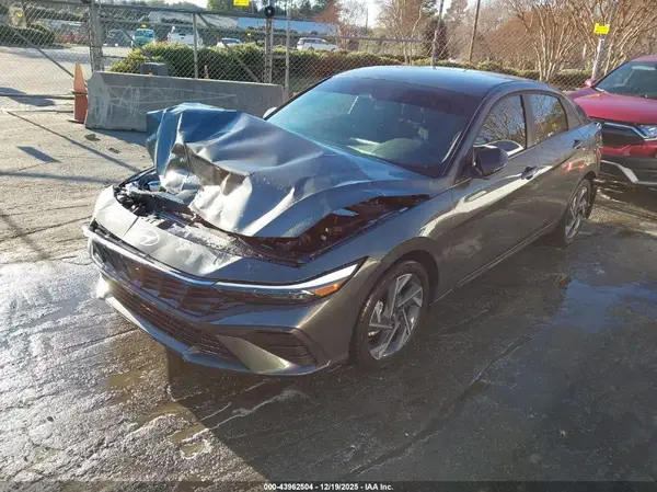 KMHLM4DG0SU871729 2025 HYUNDAI ELANTRA - Image 2