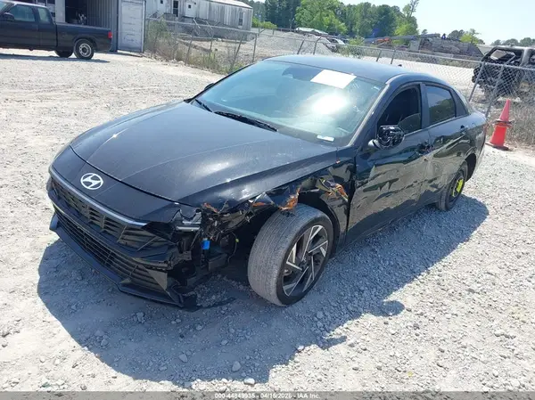 KMHLM4DG0SU876025 2025 HYUNDAI ELANTRA - Image 2