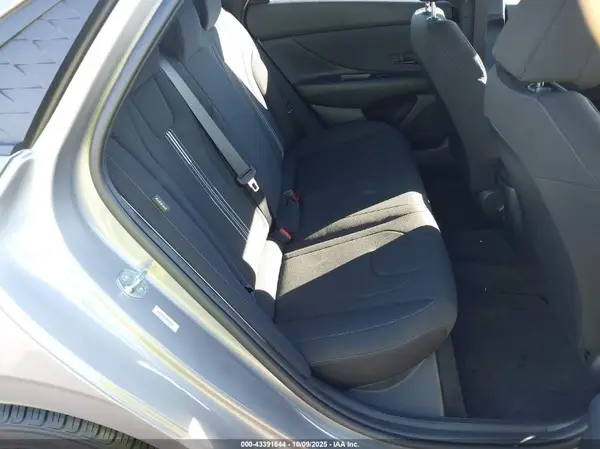 KMHLM4DG0SU882455 2025 HYUNDAI ELANTRA - Image 8