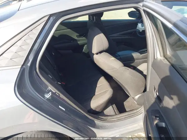 KMHLM4DG0SU895447 2025 HYUNDAI ELANTRA - Image 8
