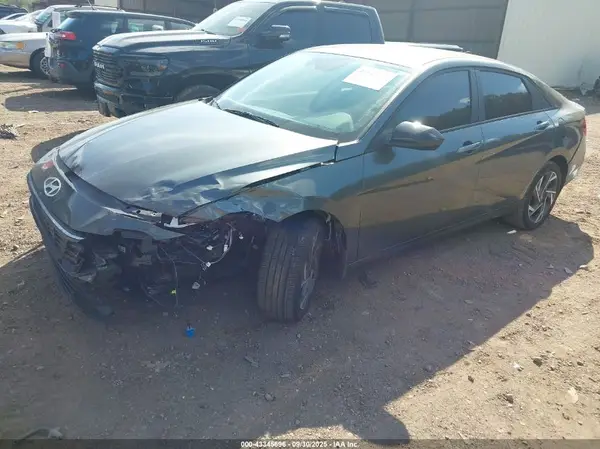 KMHLM4DG0SU896047 2025 HYUNDAI ELANTRA - Image 2