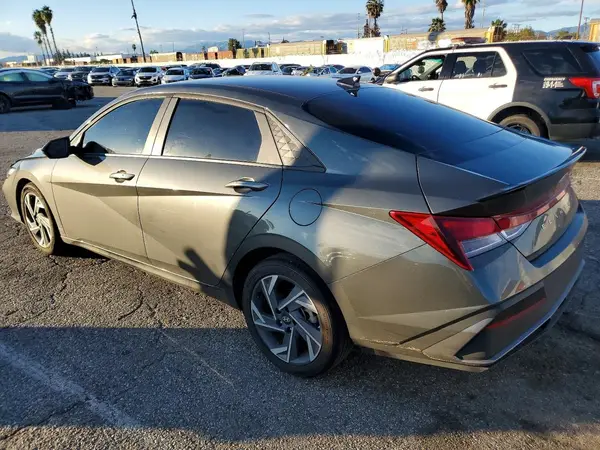 KMHLM4DG0SU904583 2025 HYUNDAI ELANTRA - Image 2