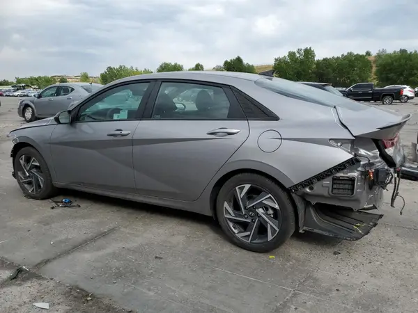 KMHLM4DG0SU909699 2025 HYUNDAI ELANTRA - Image 2