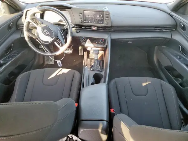 KMHLM4DG0SU928110 2025 HYUNDAI ELANTRA - Image 8