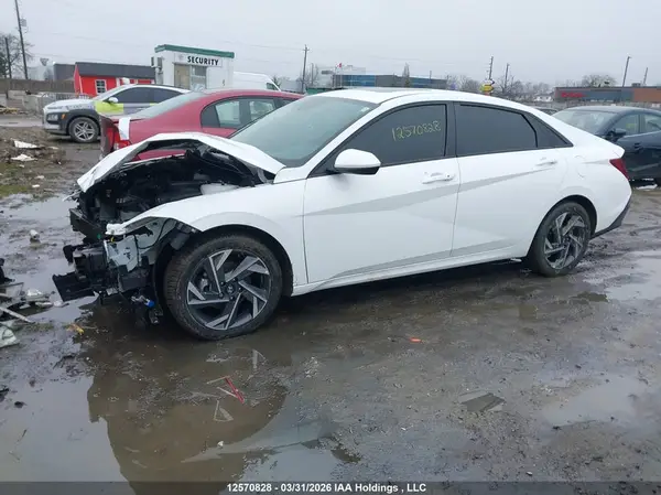 KMHLM4DG0SU929192 2025 HYUNDAI ELANTRA - Image 2