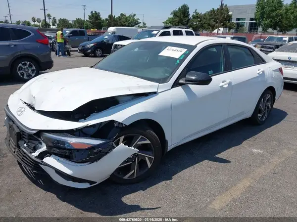 KMHLM4DG0SU953959 2025 HYUNDAI ELANTRA - Image 2