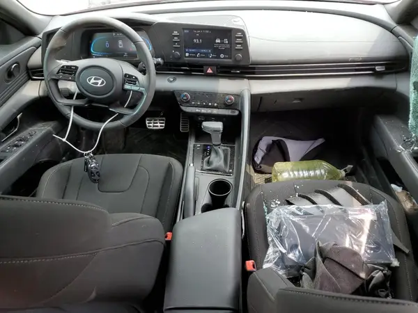 KMHLM4DG0SU954822 2025 HYUNDAI ELANTRA - Image 8