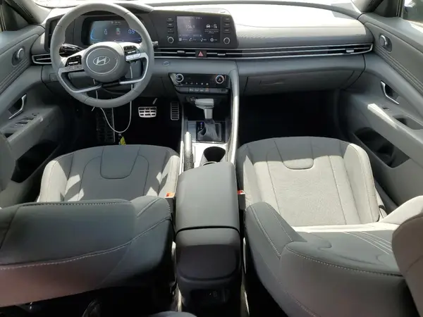 KMHLM4DG0SU959843 2025 HYUNDAI ELANTRA - Image 8