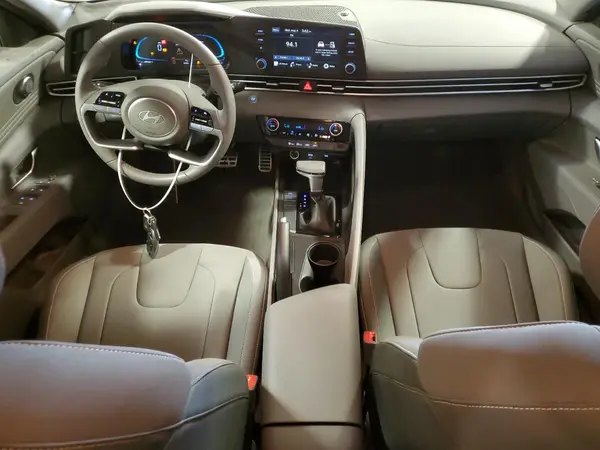 KMHLM4DG0SU961639 2025 HYUNDAI ELANTRA - Image 8