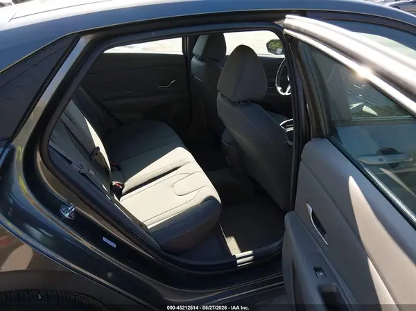 KMHLM4DG0SU965092 2025 HYUNDAI ELANTRA - Image 8