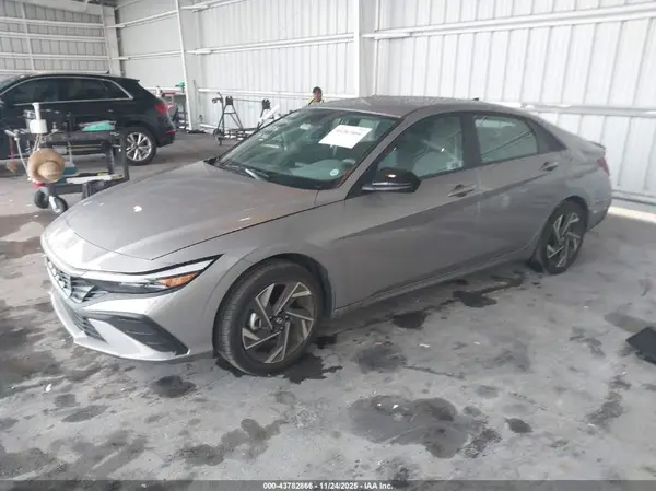 KMHLM4DG0SU980076 2025 HYUNDAI ELANTRA - Image 2