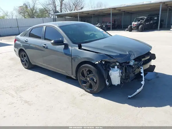 KMHLM4DG0TU097113 2026 HYUNDAI ELANTRA - Image 1