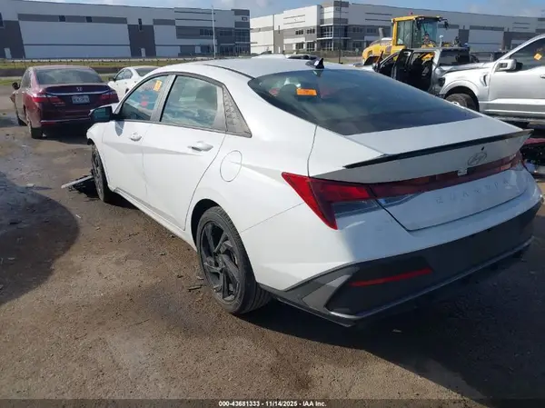 KMHLM4DG0TU099198 2026 HYUNDAI ELANTRA - Image 2