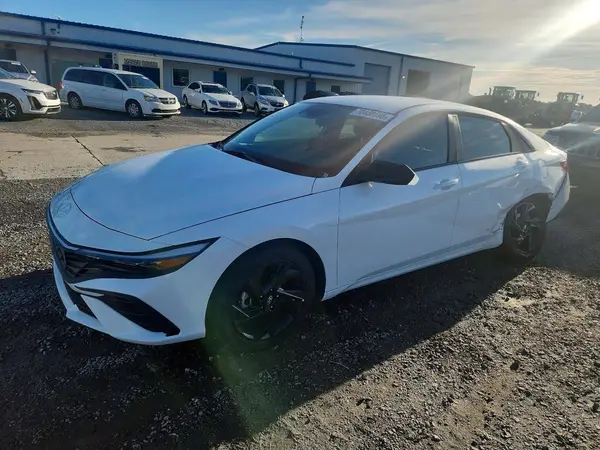 KMHLM4DG0TU185952 2026 HYUNDAI ELANTRA - Image 1