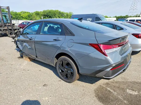 KMHLM4DG0TU224815 2026 HYUNDAI ELANTRA - Image 2