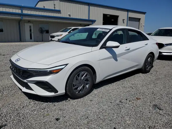 KMHLM4DG1RU641644 2024 HYUNDAI ELANTRA - Image 1