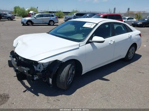 KMHLM4DG1RU651767 2024 HYUNDAI ELANTRA - Image 2