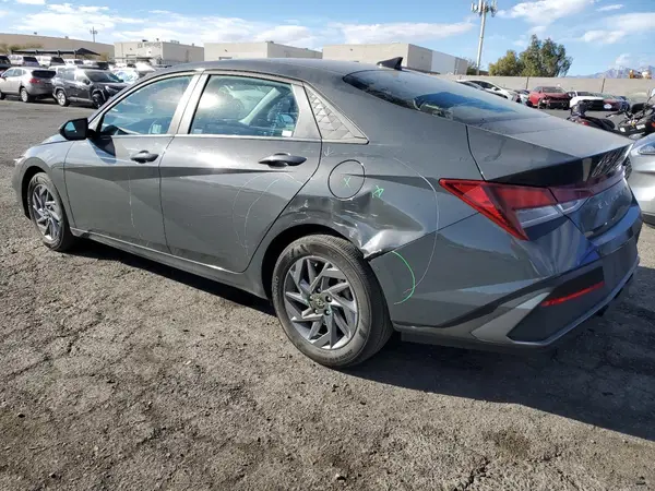 KMHLM4DG1RU654152 2024 HYUNDAI ELANTRA - Image 2