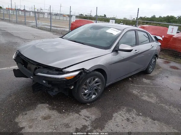 KMHLM4DG1RU657455 2024 HYUNDAI ELANTRA - Image 2